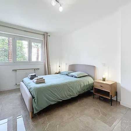 Intuition - 3 Pieces - 10min Croisette * カンヌ